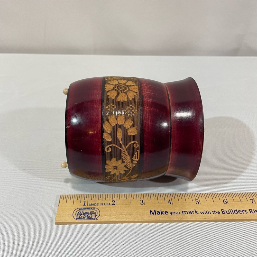 Hamdcrafted Wooden Jar Box with lid Floral Hand Carved band - Picture 13 of 13